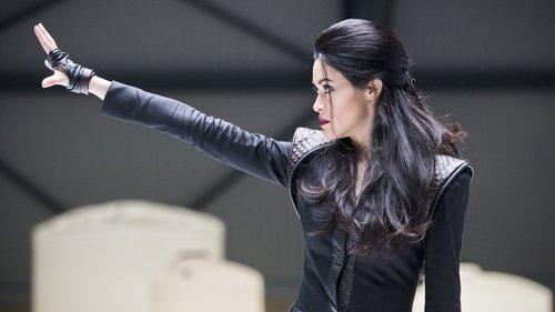 DC's Legends of Tomorrow Season 1 Episode 12 - Last Refuge