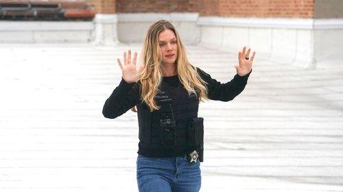 Chicago P.D. Season 10 Episode 5 - Pink Cloud