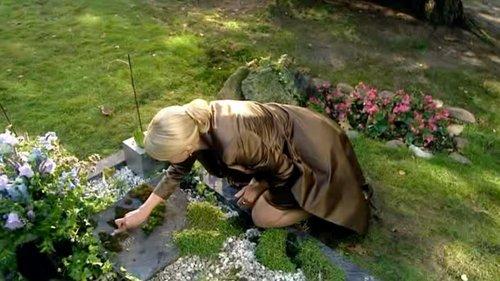 Gooische Vrouwen Season 3 Episode 7 - De Seance