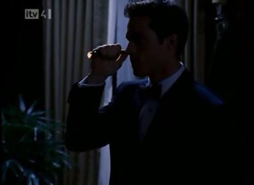 Now and Again Season 1 Episode 16 - Everybody Who's Anybody