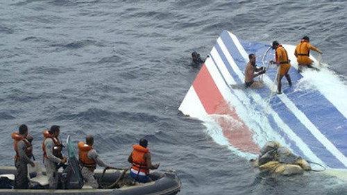 Mayday Season 12 Episode 13 - Vanished (Air France Flight 447)