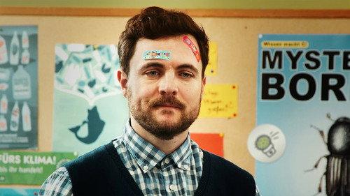 Almania Season 1 Episode 2 - Aggro