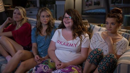 Faking It Season 2 Episode 2 - You Can't Handle the Truth or Dare