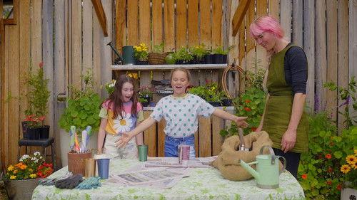 Gardening Australia Junior Season 1 Episode 12 - Magic Seeds Pots