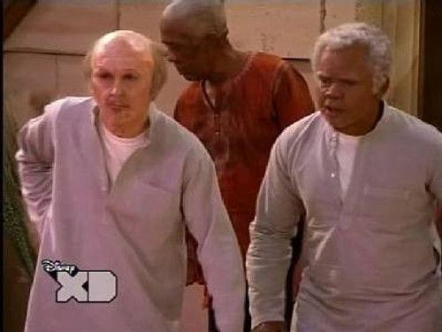 Pair of Kings Season 2 Episode 19 - The Young and the Restless