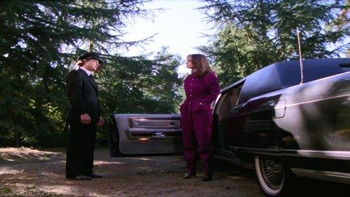 Dynasty Season 1 Episode 7 - The Chauffeur Tells a Secret