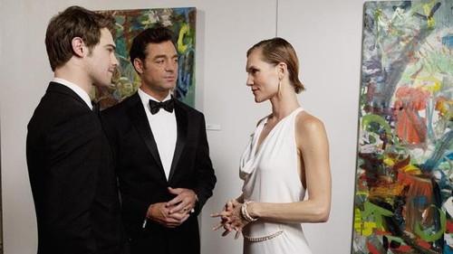 The Nine Lives of Chloe King Season 1 Episode 6 - Nothing Compares 2 U