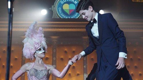 Gotham Season 2 Episode 3 - Rise of the Villains: The Last Laugh