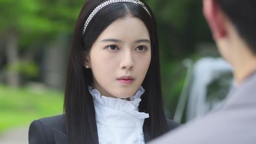 Hierarchy Season 1 Episode 5 - Outstanding Outsiders: The Kangs