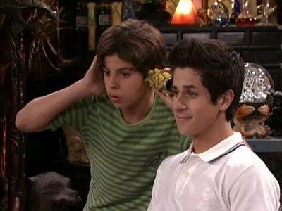Wizards of Waverly Place Season 2 Episode 4 - Racing