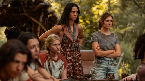 Yellowjackets Season 3 Episode 4 - 12 Angry Girls and 1 Drunk Travis