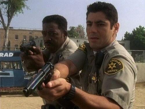 10-8: Officers on Duty Season 1 Episode 8 - Gimme Shelter