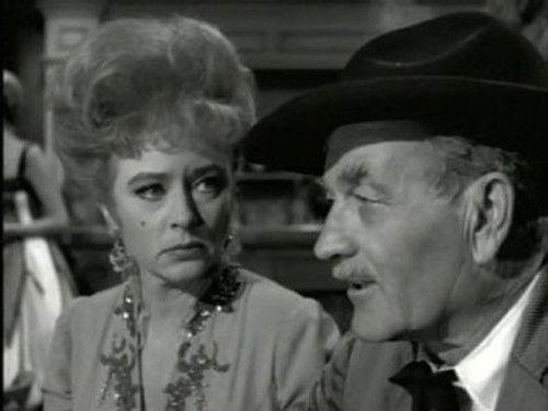 Gunsmoke Season 11 Episode 14 - The Avengers