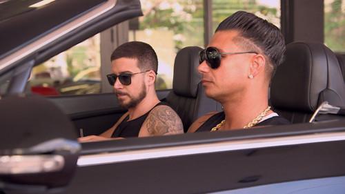 Jersey Shore: Family Vacation Season 1 Episode 9 - Umm, Hello