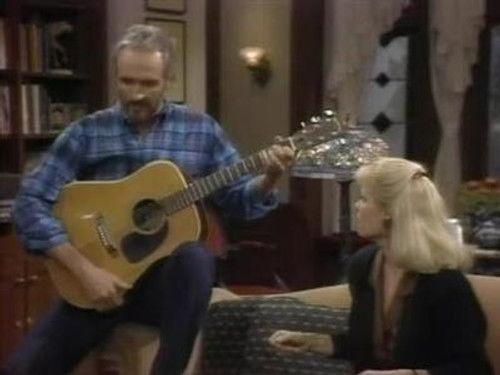 Family Ties Season 6 Episode 16 - The Play's the Thing