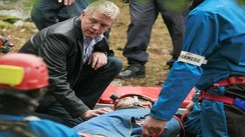 Research Unit Season 5 Episode 11 - Episode 11