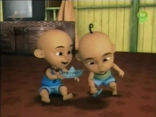 Upin & Ipin Season 3 Episode 1 - Air Kolah, Air Laut (1)