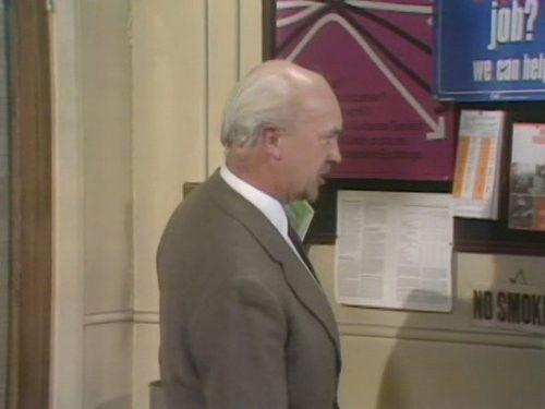 Some Mothers Do 'Ave 'Em Season 1 Episode 7 - The Employment Exchange