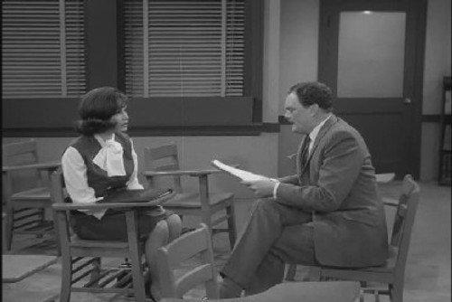 undefined Season 3 Episode 32 - Teacher's Petrie