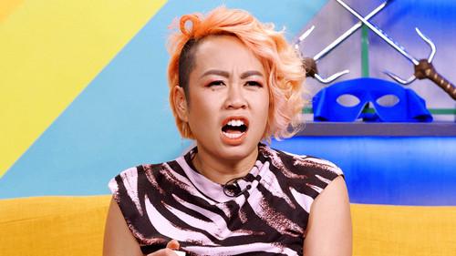 Um, Actually... Season 3 Episode 11 - Supergirl, Elder Scrolls, Sword Art Online