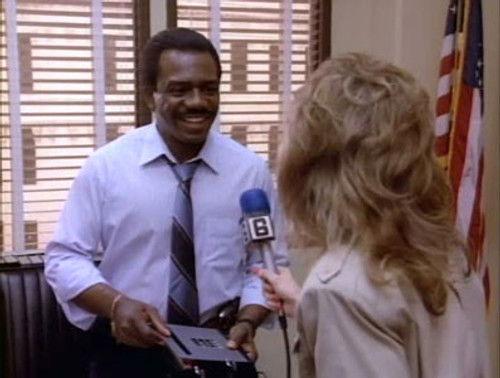 Sledge Hammer! Season 1 Episode 22 - The Spa Who Loved Me