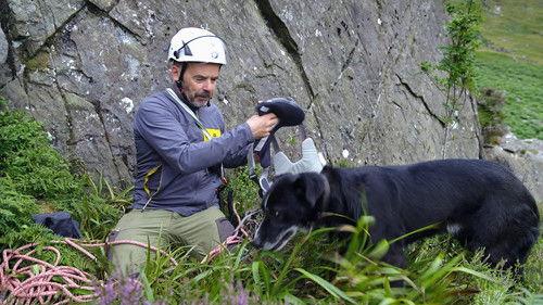 SOS: Extreme Rescues Season 1 Episode 12 - Community