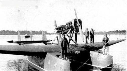 Alain Decaux raconte Season 13 Episode 1 - Episode 1