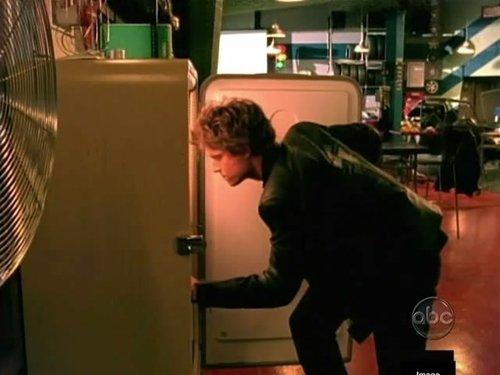 Power Rangers Season 17 Episode 5 - Handshake