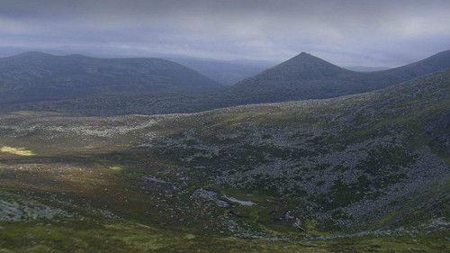 What on Earth? Season 9 Episode 3 - Aztec Alien Mystery