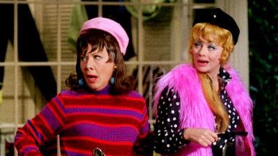 The Lucy Show Season 5 Episode 15 - Viv Visits Lucy