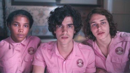 Kissing Game Season 1 Episode 2 - friday night-monday morning