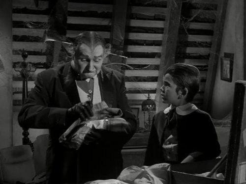 The Munsters Season 1 Episode 14 - Grandpa Leaves Home