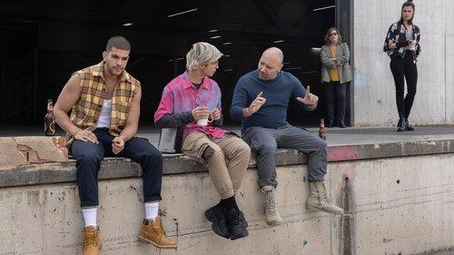 Express Season 1 Episode 6 - Who do you love more, mom or dad?