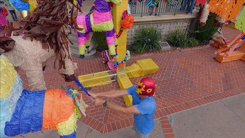 The Amazing Race Season 33 Episode 11 - In the Hands of the Amazing Race Gods