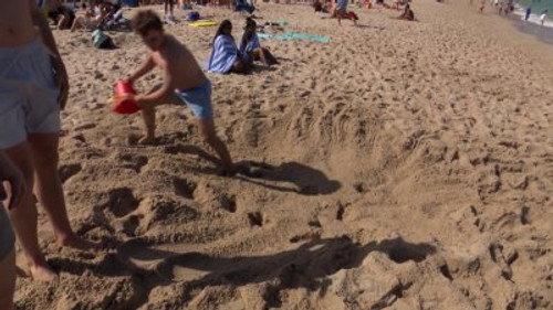 Cops Season 37 Episode 2 - Spring Break: Hole Lotta Problems