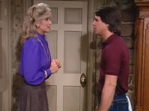 Who's the Boss? Season 1 Episode 2 - Briefless Encounter