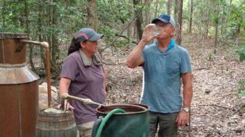 Moonshiners Season 6 Episode 9 - Smokey Mountain Gin