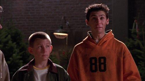 Malcolm in the Middle Season 5 Episode 7 - Christmas Trees