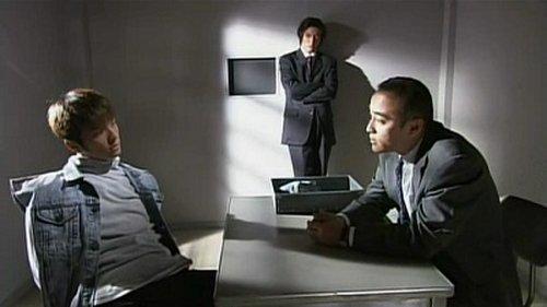 Kamen Rider Season 10 Episode 13 - Suspicion