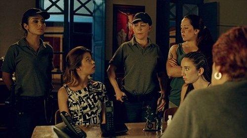 Sin senos sí hay paraíso Season 1 Episode 8 - Episode 8