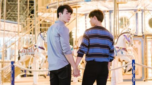 Why R U? Season 1 Episode 1 - Episode 1