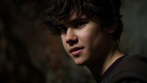 13 Hours: Race Against Time Season 2 Episode 2 - 09:00