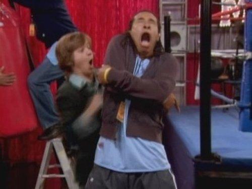 Hannah Montana Season 1 Episode 22 - We Are Family: Now Get Me Some Water!