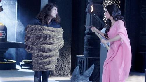 Naagin Season 1 Episode 60 - Shivanya and Sesha Kill Kabir