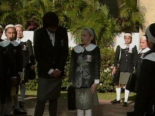 Friends 4 Ever Season 1 Episode 1 - Episode 1