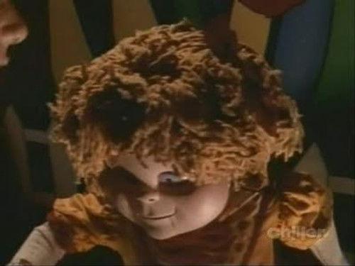 Monsters Season 1 Episode 2 - Holly's House