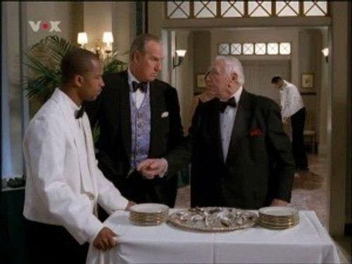 The District Season 3 Episode 16 - Last Waltz