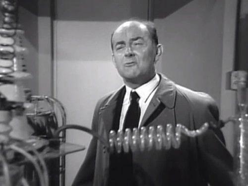 The Invisible Man Season 1 Episode 7 - Shadow on the Screen