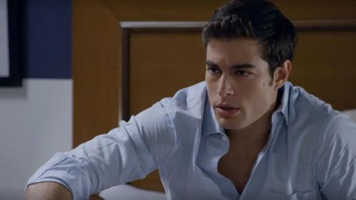 Hijas de la luna... y la familia cambió Season 1 Episode 17 - Episode 17