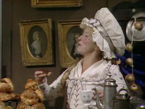 Blackadder Season 3 Episode 3 - Nob and Nobility